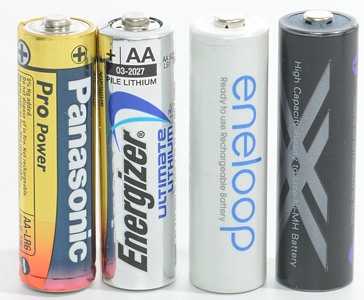 PANASONIC Panasonic AA LR6 1900mAh - Piles rechargeables x 4