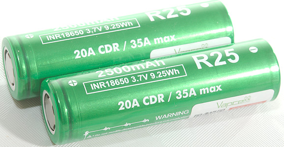 Batteria Vapcell 18650 3000 mAh 20A/35A - V30