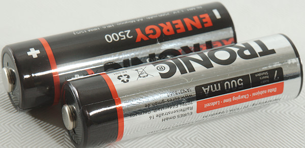 of Tronic AA 2500mAh (Black-Silver) - Rechargeable Batteries - BudgetLightForum.com
