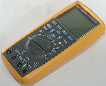 Review Fluke