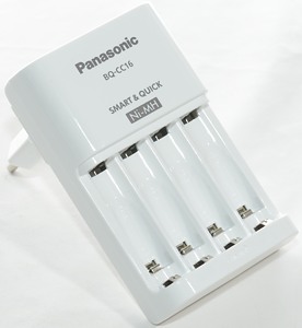 Panasonic Eneloop PRO Caricabatterie Rapido BQ CC16