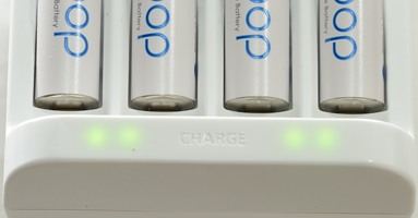 Panasonic Eneloop BQ-CC17 carga rápida + 4x NiMh AA 1900mAh pilas