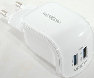 BudgetLightForum.com - USB Power Device Reviews