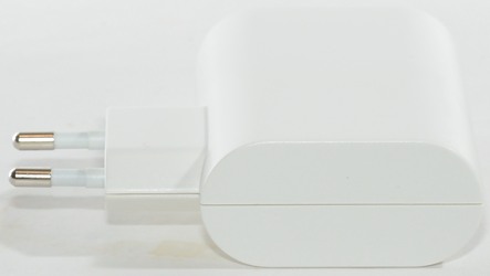 SMÅHAGEL 1-port USB charger, white - IKEA